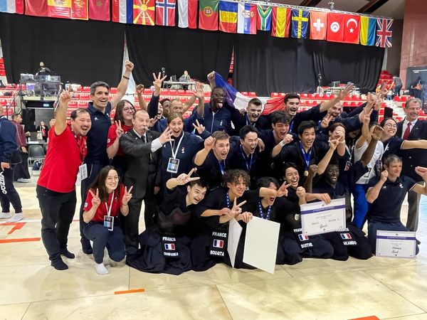 32èmes Championnats d’EUROPE de Kendo  /                                32 nd European Kendo Championship