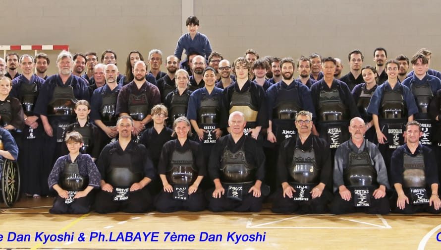 Stage Kendo CRKDR dirigé par Jean Paul Carpentier, 7ème dan Kyoshi et Philippe Labaye 7ème dan Kyoshi